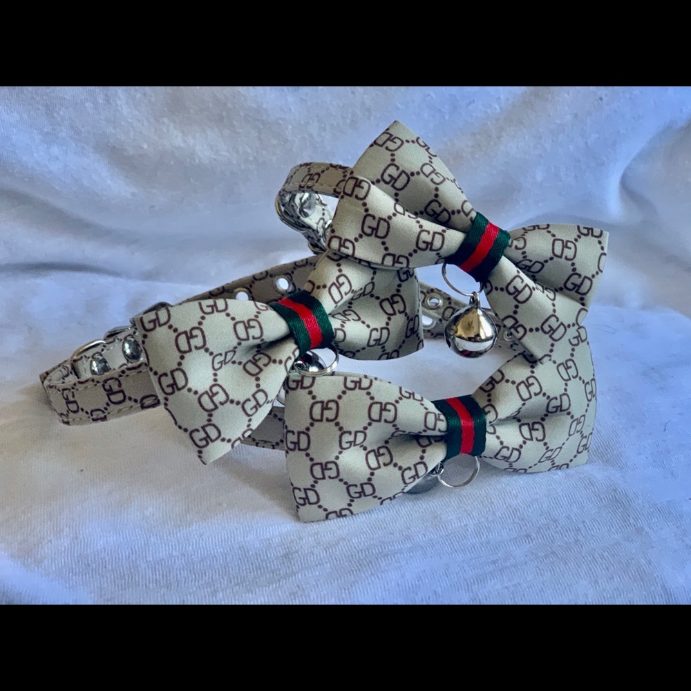 Dogcci collar and bow